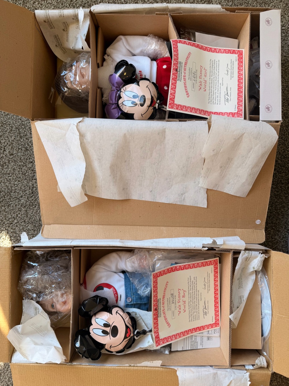 Walt Disney World Boy&Girl/ Minnie Mouse and Mickey Mouse dolls Disney Collectib